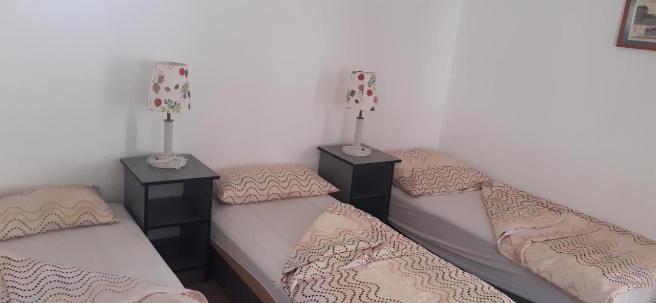 Aqua Hostel Siofok Dış mekan fotoğraf