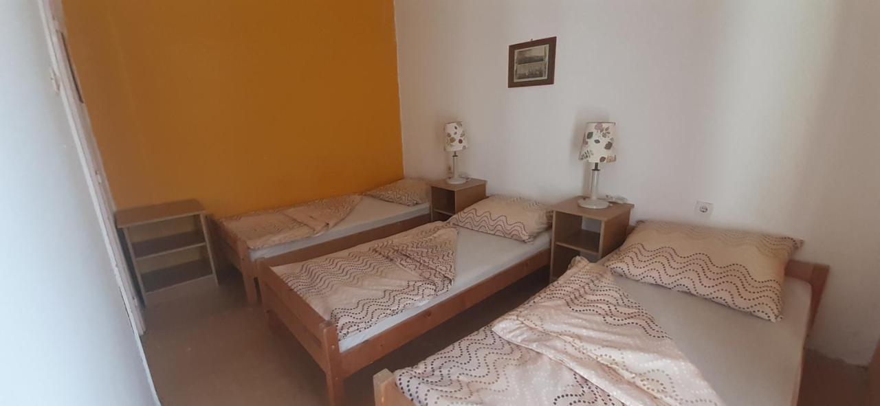 Aqua Hostel Siofok Dış mekan fotoğraf
